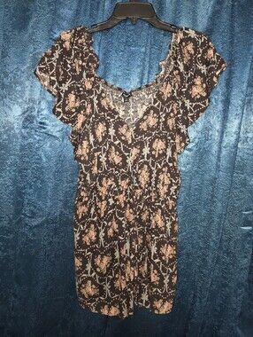 Torrid Brown Top with Peach Floral & Blue Accents